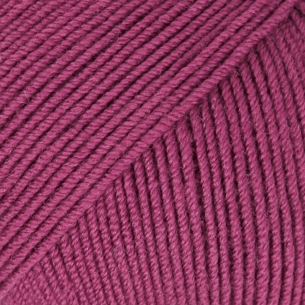 34 wełna merino babymerino drops merynos welna merynosa miękka wełna dladziecka wloczkawelniana welnaowcza wloczkanazime zime wloczka na sweter naczapke hurtowniazwłóczkami sklepzwloczkami motek merynos superwash superfine.jpg