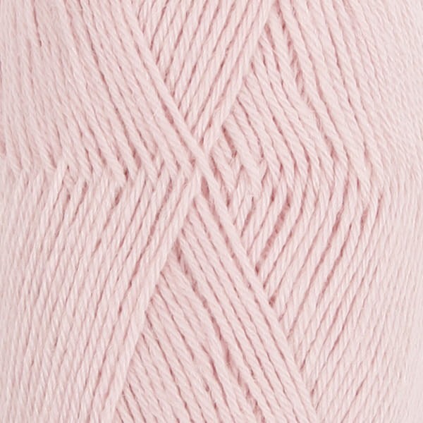 NORD 12 pudrowy rozowy alpaka welna.jpg