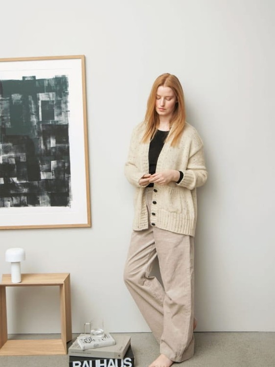gazetka ze wzorami na druty sandnes garn 2302 wzor na dlugi sweter damski wloczka peer gynt silk mohair.jpg