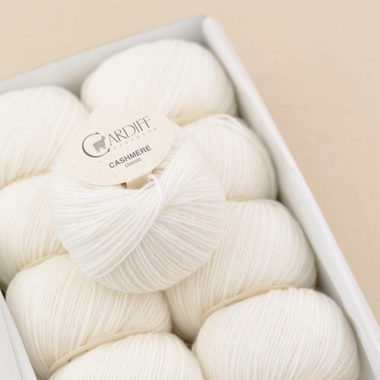 kaszmir cardiff cashmere classic wloczka kaszmirowa neve ecru 501.JPG