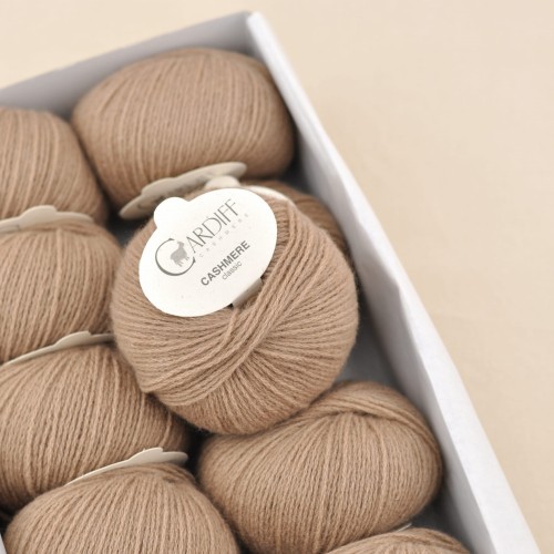 kaszmir cardiff cashmere classic wloczka kaszmirowa 700 funton karmelowy brazowy.JPG