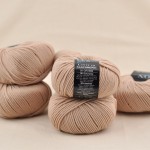 ONLINE Kaschmerin - 02 beżowy / kamel