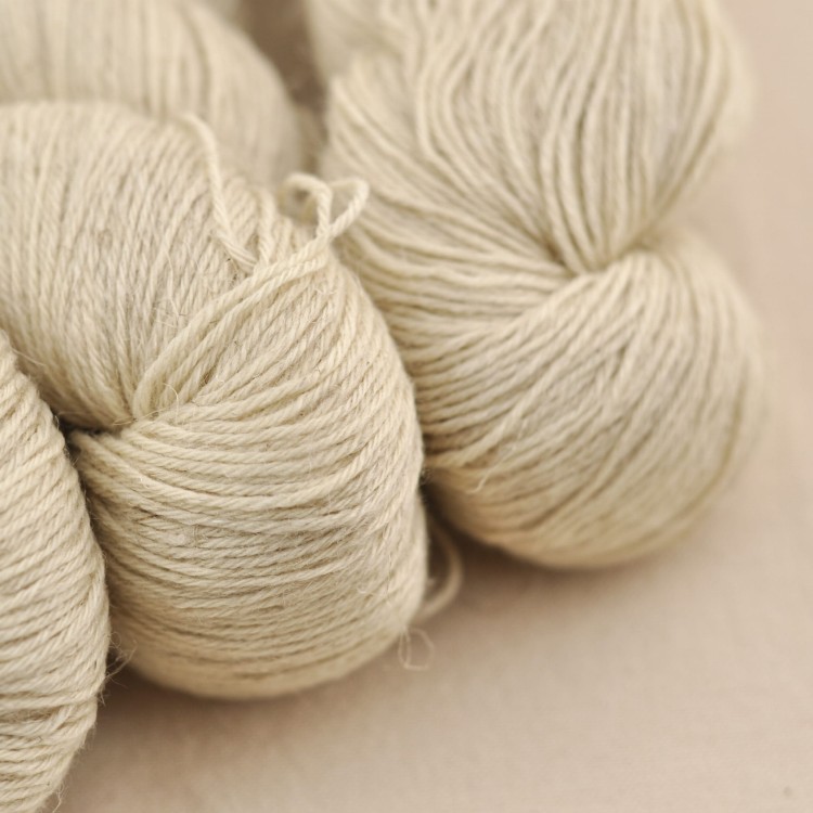 naturalna wloczka na skarpety superwash welna i len lazy linien kremke wloczka na skarpety robione na drutach rustykalna wloczka ecru.JPG
