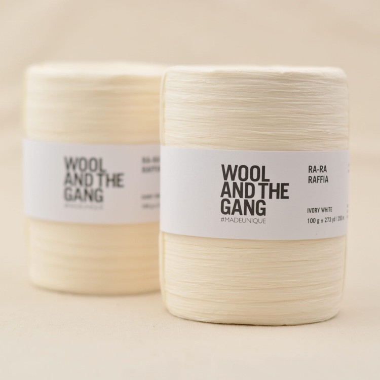rafia ra ra raffia wloczka papierowa wool and the gang watg. ivory white ecru.JPG