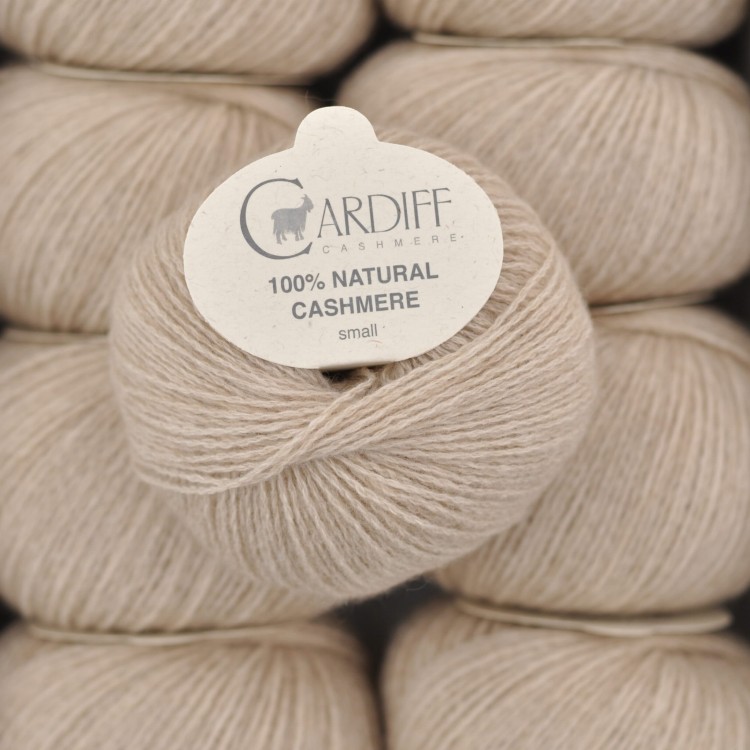 cardiff cashmere classic wloczka kaszmirowa kaszmir welna silver 509 jasny bezowy.JPG