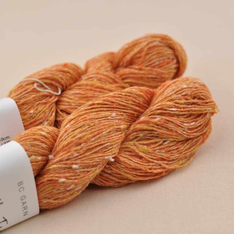 tussah tweed wloczka jedwabna jedwab welna wloczki na lato tweed bc garn pomaranczowy spokojny.jpeg