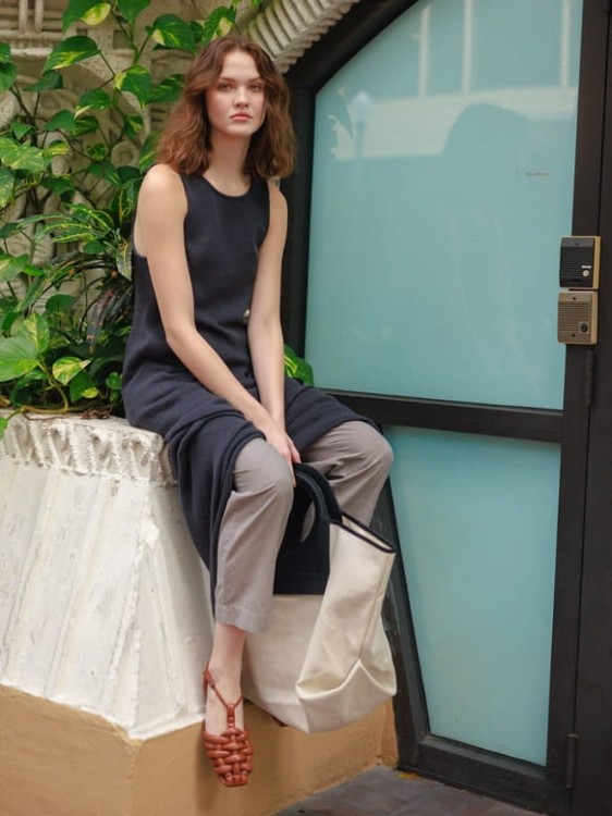 wzor na druty na sukienkę lato wiosna sandnes garn tynn line bawelna len wiskoza sia dress 2404-3_4.jpg