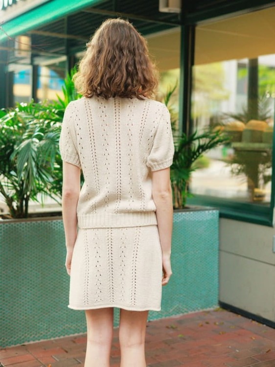 wzor na druty spodnice i bluzke lato wiosna sandnes garn cornelia tee skirt line len wiskoza bawelna 2404-9_13.jpg