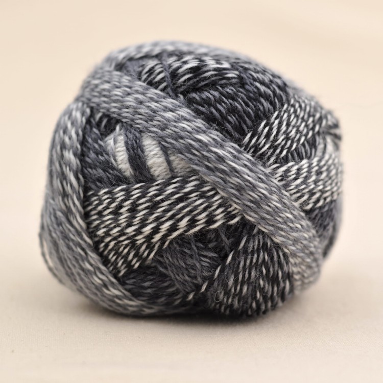 wloczka na skarpety melanżowe kolorowe crazy zauberball schoppel wolle welna merino skarpetki 2100 domino szary czarny .JPG