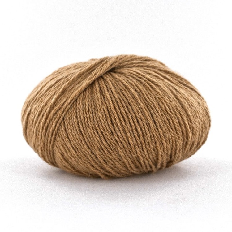 włóczka wełniana naturalna wielbladzia z wielbłąda motek fonty camel gpbi 3C wełna.jpg