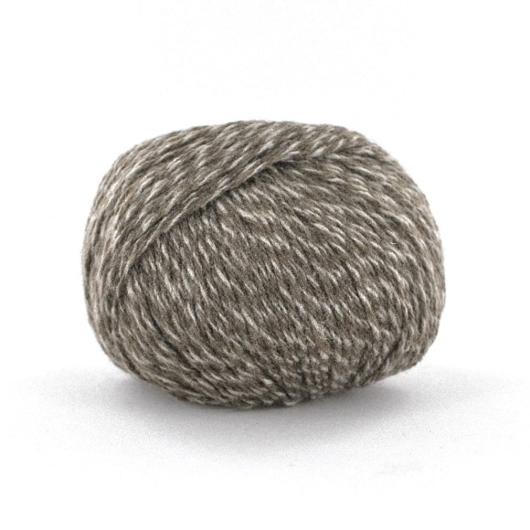 włóczka jak wełniana naturalna z jaka sklep motek fonty GENGIS KHAN 3 szary brązowy 321.jpg