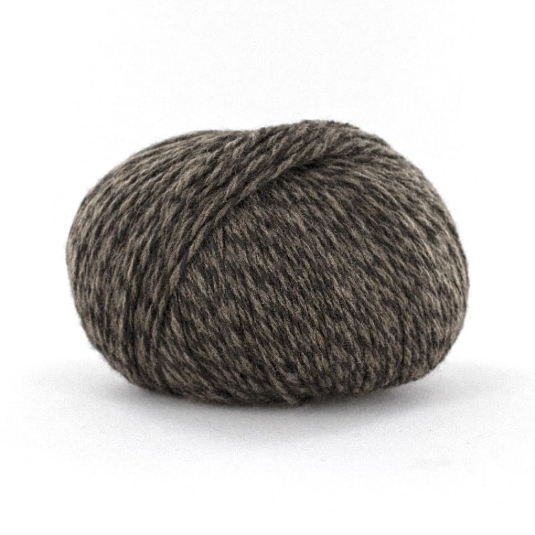 włóczka jak wełniana naturalna z jaka sklep motek fonty GENGIS KHAN 3 szary brązowy 323.jpg