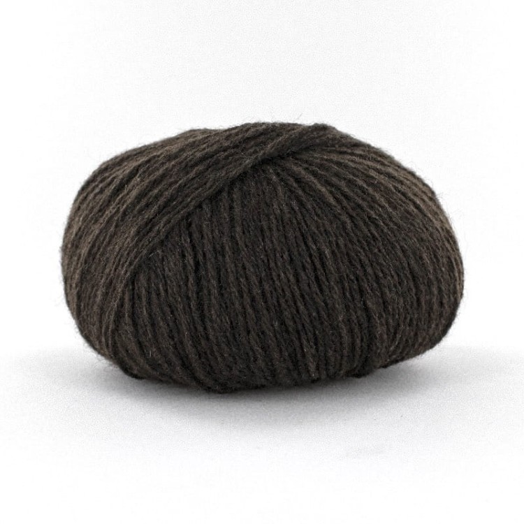 włóczka jak wełniana naturalna z jaka sklep motek fonty GENGIS KHAN 3 brązowy 303.jpg