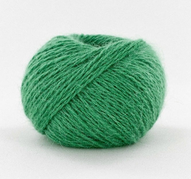 włóczka wełniana naturalna z królika angora sklep motek fonty COEUR D’ANGORA 330 szmaragdowy zielony.jpg