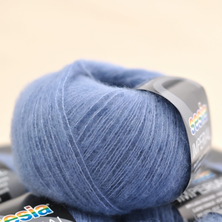cienka puszysta wloczka imperial sesia welna merino merynosa jedwab kaszmir zamiennik moheru kid silk 5899 niebieski.JPG
