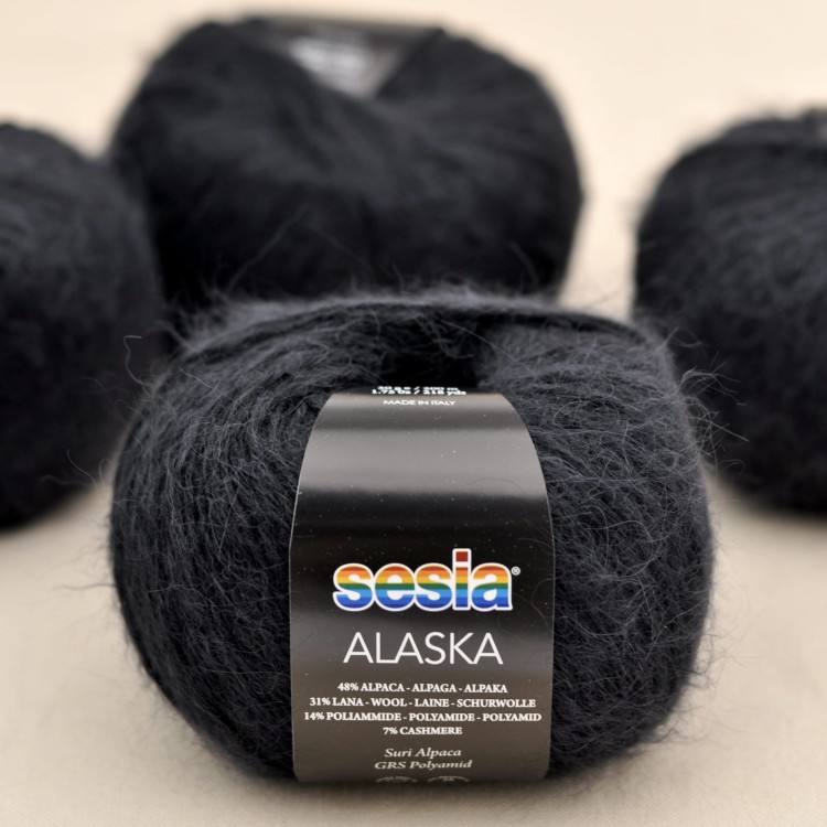 cienka wloczka alaska sesia alpaka suri welna owcza merino merynosa kaszmir druty dzierganie czarny.JPG