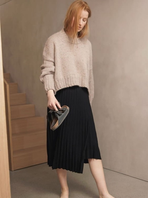 gazetka ze wzorami na druty sandnes garn 2302 wzor na sweter damski.jpg