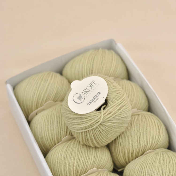 wloczka kaszmirowa cardiff cashmere classic welna kaszmir motek ito zielony pistacjowy 721.JPG