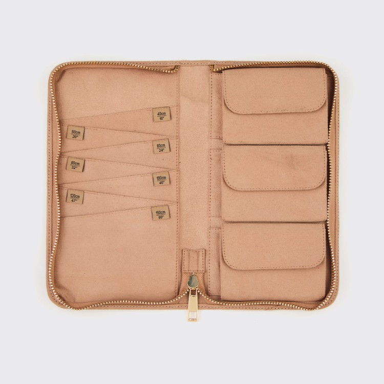 etui na zylki i akcesoria dziewiarskie nozyczki zamszowe skorzane knitpro clay jasny bezowycable-case-clay_2.jpg