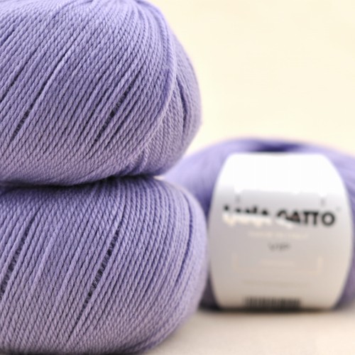wloczka vip lana gatto welna merino merynosa kaszmir miekka mila niegryzaca włóczka na druty dla dziecka motek fioletowy 8431.JPG