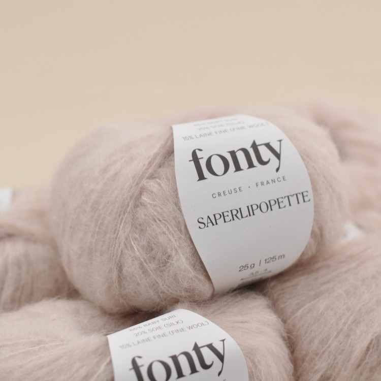 włóczka saperlipopette fonty welna alpaka baby suri merino merynosa jedwab zamiennik moheru kid silk piszysta bardzo miękka niegryząca wloczki na druty  jasny bezowy marcepanowy.JPG