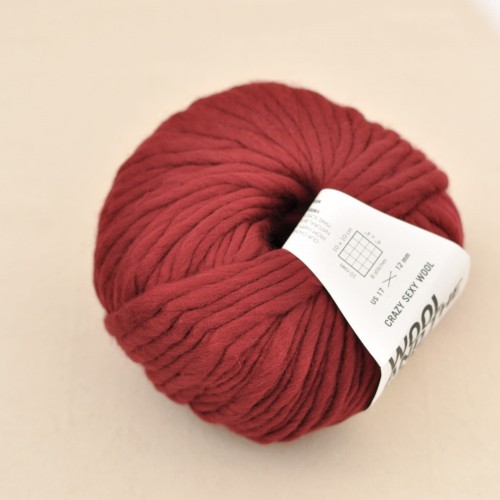 wloczka crazy zauberball watg wool and the gang gruba welna peruwianska merino na czapke sweter  merlot red czerwony bordowy.JPG