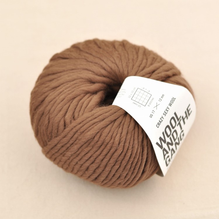 wloczka crazy zauberball watg wool and the gang gruba welna peruwianska merino na czapke sweter fawn brown brazowy.JPG