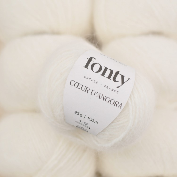 wloczka angora welna krolicza welna merino merynosa miekka puszysta wloczka zamiennik kid silk moherj jedwab COEUR D’ANGORA motek na druty dzierganie ecru fonty ecru.JPG