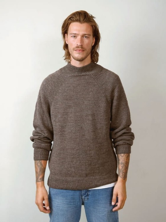 wzor na sweter meski damski kardigan dziecięcy sweter na druty wloczki sandnes garn tynn silk mohair tynn peer gynt alpakka folgetrad gazeta 2212 katalog z wzorami na swetry męskie dla mężczyzny kobiety oraz dziecka 3140.jpg