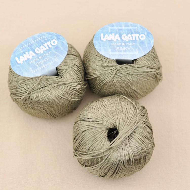 lana gatto silky wloczka jedwabna jedwab na wiosne lato wloczki do dziergania druty motek zielony 8901.JPG