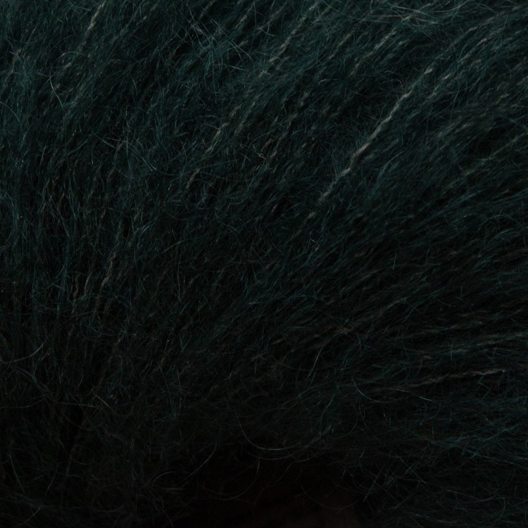 wloczka gabo wool welna merino moher jedwab super kid silk cienka puszysta wloczka niegryzacy moher det.MOHSILKO_leśna zieleń_4958.jpg