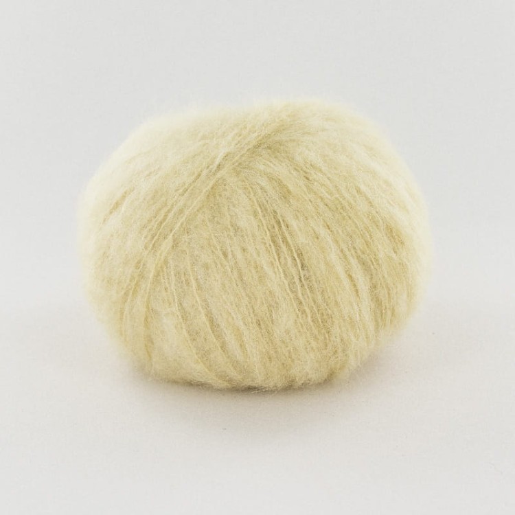 saperlipopette fonty wloczka zamiennik moheru kid silk alternatywa puchata z wlosem baby alpaka suri najdelikatniejsza alpaka jedwab welna merino merynosa na druty dzierganie motek zolty waniliowy SAPE-5002.jpg
