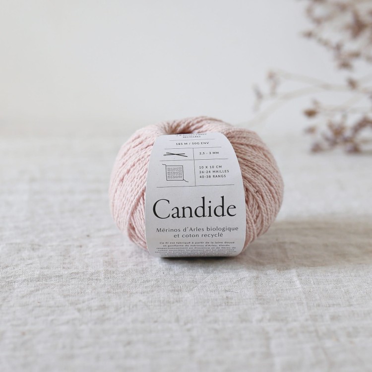 sklep z wloczka-motek-wloczka-welna-merino-merynos-francuski-arles-bawełniana-bawelna-do-dziergania-na lato-dererum-Candide eau de rose étiquette carré.jpg