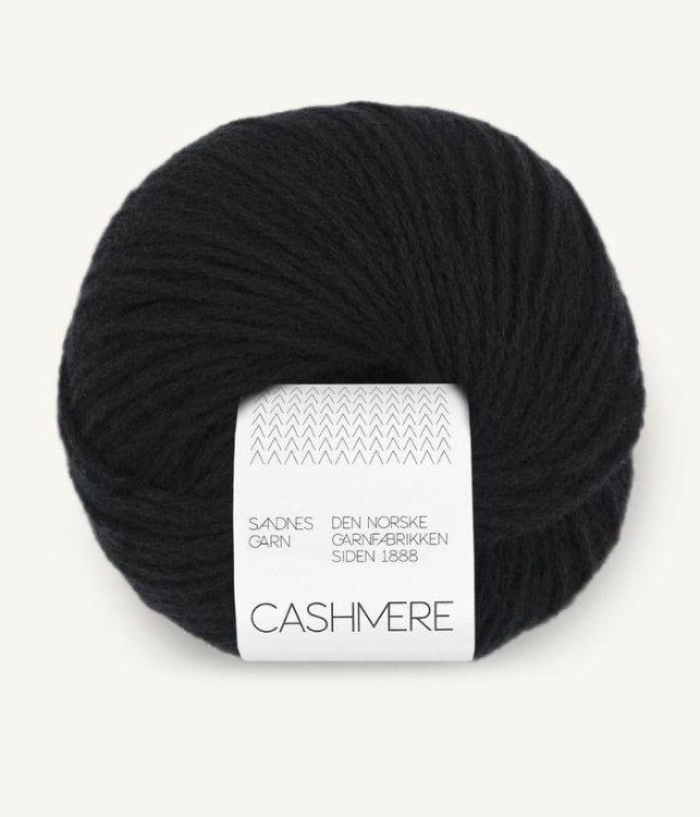wloczka cashmere sandnes garn nowosc miekka niegryzaca welna kaszmir dla dzieci niemowlad wrazliwych na druty dzierganie 11641099_black_300dpi_noste_1.jpg