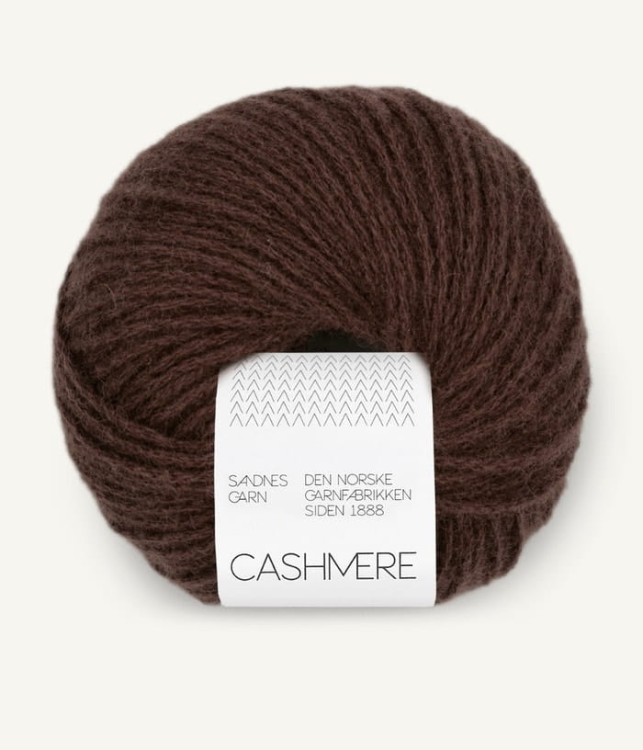 wloczka cashmere sandnes garn nowosc miekka niegryzaca welna kaszmir dla dzieci niemowlad wrazliwych na druty dzierganie 11643082_dark-brown_300dpi_noste_1.jpg