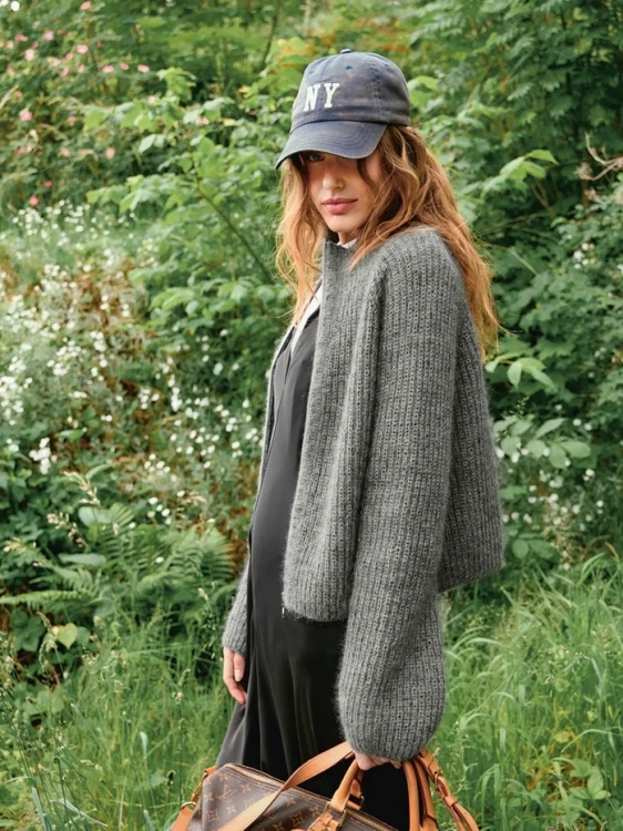 wzor na druty sweter kardigan sandnes garn miekka wloczka niegryzaca motek 2507-10_3.jpg.webp