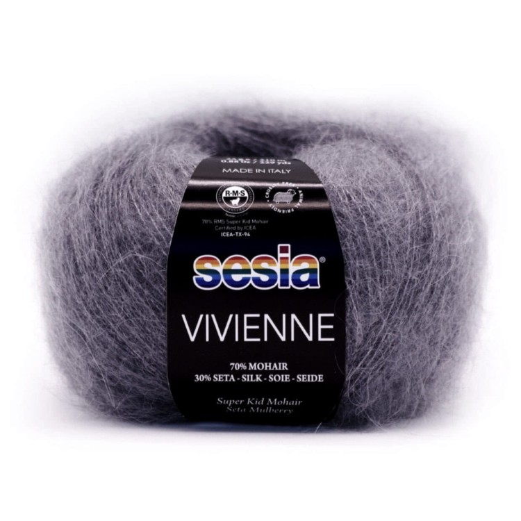 wloczka moherowa delikatna chmurka z jedawbiem sesia VIVIENNEAG_8923-2.jpg