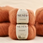 Vivienne - 1322 jasny rudy  (Sesia)