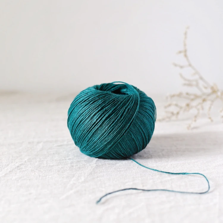 sklep-motek-wloczka-lniana-len-do-dziergania-na lato-dererum-Antigone libellule carré.jpg