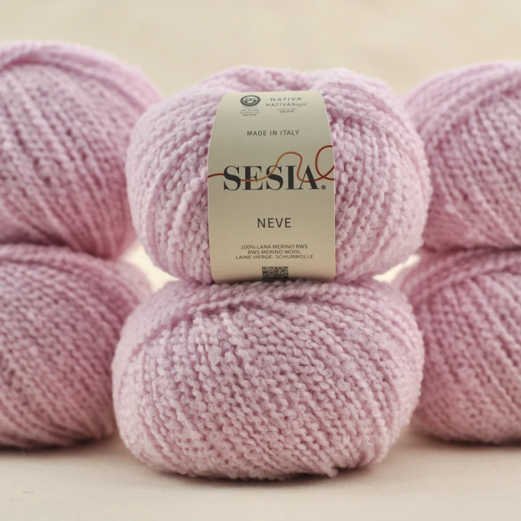 wloczka neve sesia welna merino merynosa boucle nitka puszysta petelki delikatna miekka niegryzaca wloczka dla dziecka na druty dzierganie motek jasny rozowy.JPG