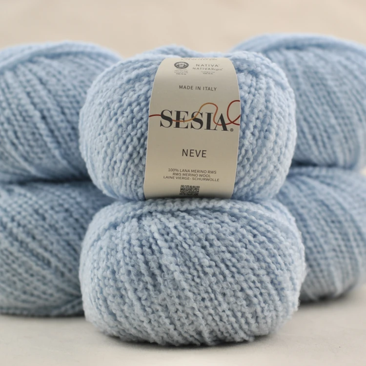 niebieski wloczka neve sesia welna merino merynosa boucle nitka puszysta petelki delikatna miekka niegryzaca wloczka dla dziecka na druty dzierganie motek.JPG