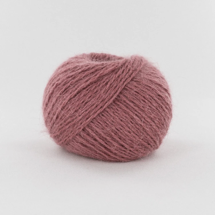 fonty wloczka angora welna krolicza welna merino merynosa miekka puszysta wloczka zamiennik kid silk moheru jedwab COEUR D’ANGORA motek na druty dzierganie sklep z wloczkami ANGO-0321.jpg