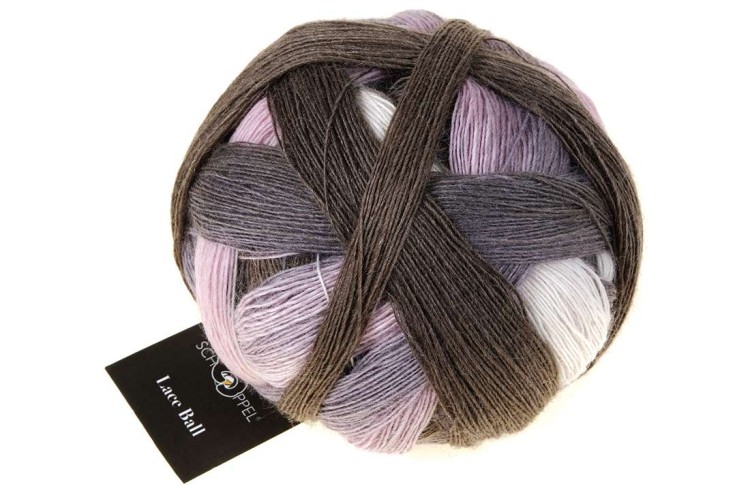 lace ball 2364.jpg